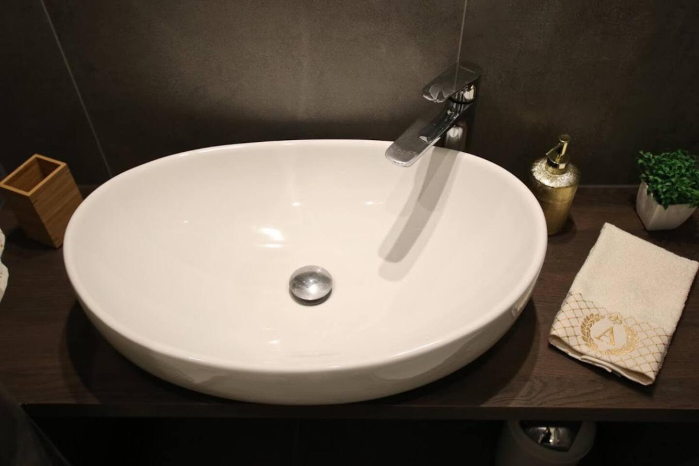 Aurelia Antik Old Hotell Zagreb Exteriör bild